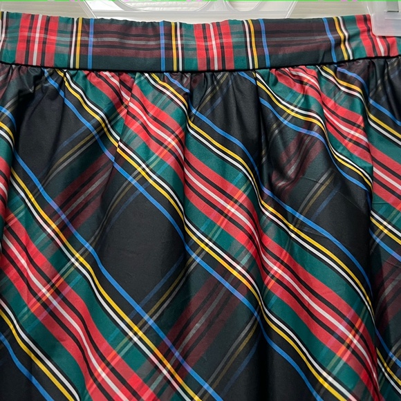 RARE NWT J. Crew Tiered Maxi Skirt in Black Stewart Tartan Taffeta - Size XS - Picture 9 of 15